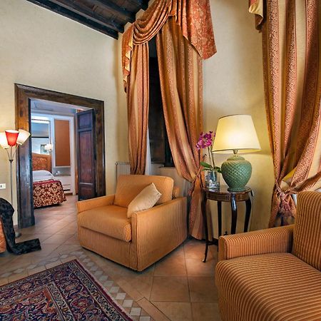 La Residenza Del Sole Al Pantheon Bed & Breakfast Rome Exterior photo