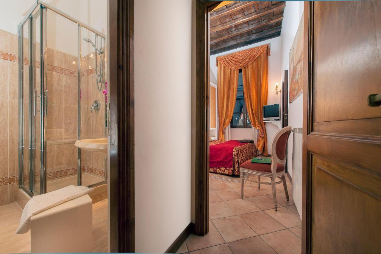 La Residenza Del Sole Al Pantheon Bed & Breakfast Rome Exterior photo
