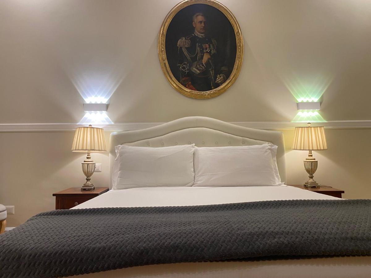 La Residenza Del Sole Al Pantheon Bed & Breakfast Rome Exterior photo